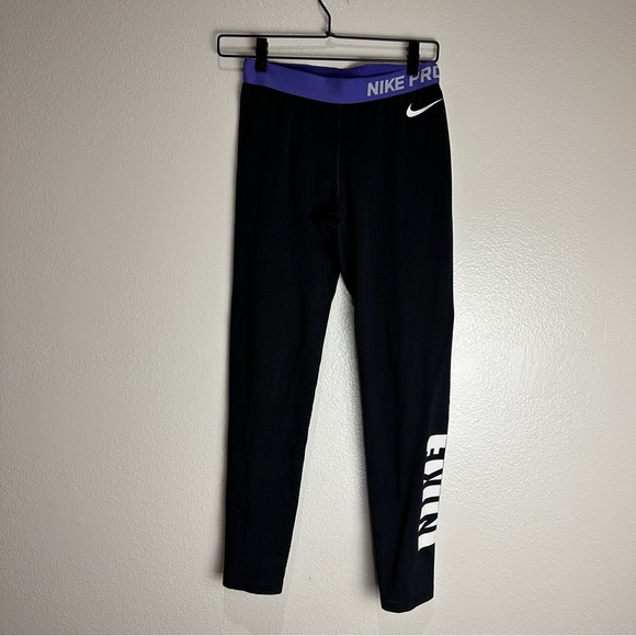 Nike Drifit Compression Pants Size Medium - Picture 1 of 10